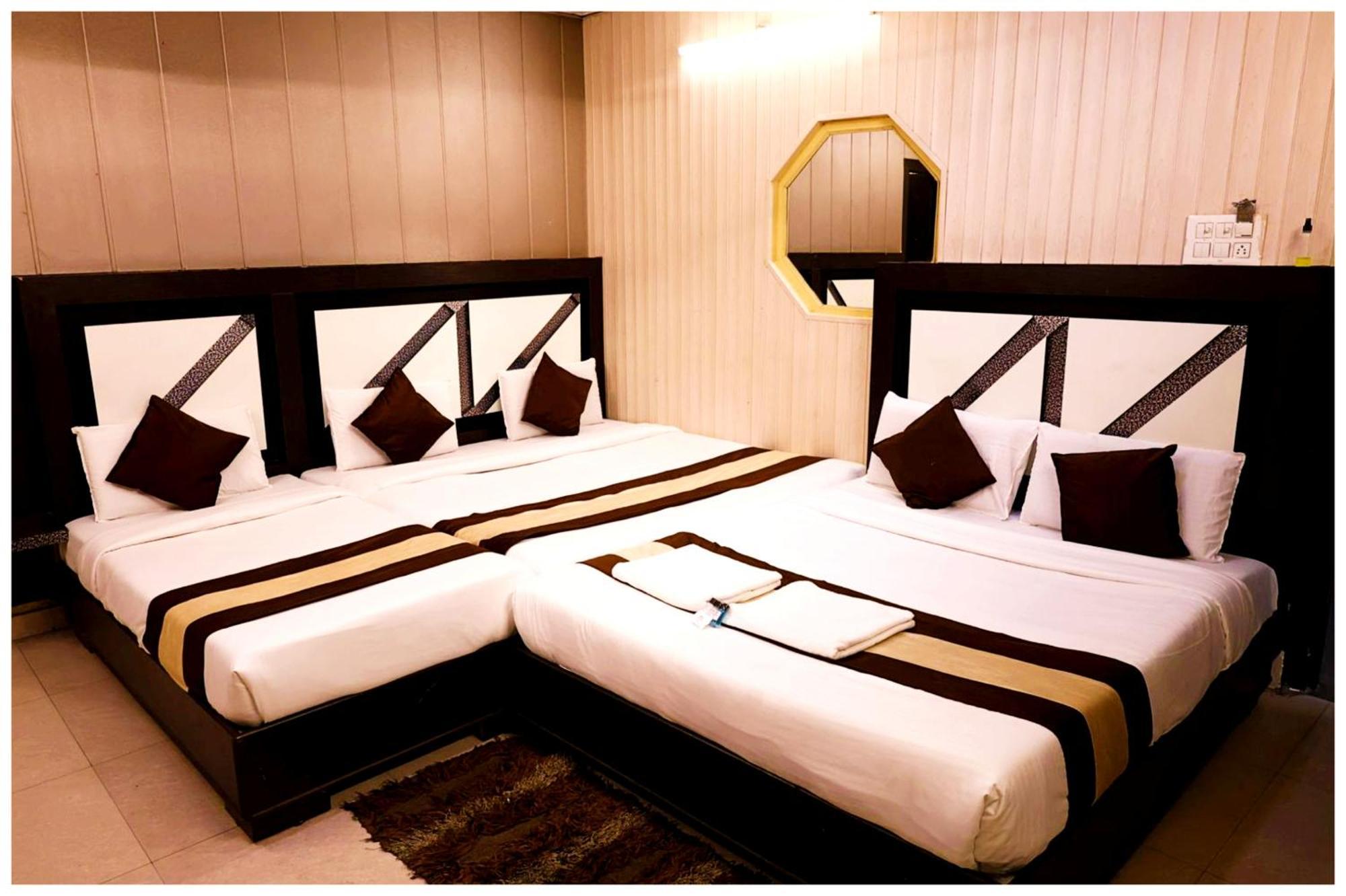 Grg Pardesi Hotel הרידוואר מראה חיצוני תמונה