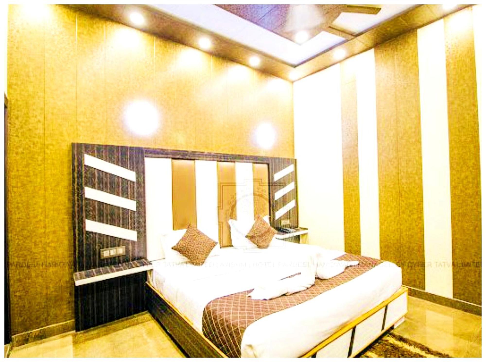 Grg Pardesi Hotel הרידוואר מראה חיצוני תמונה
