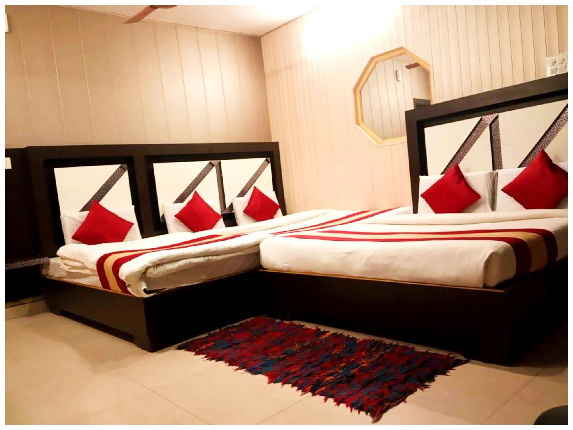 Grg Pardesi Hotel הרידוואר מראה חיצוני תמונה