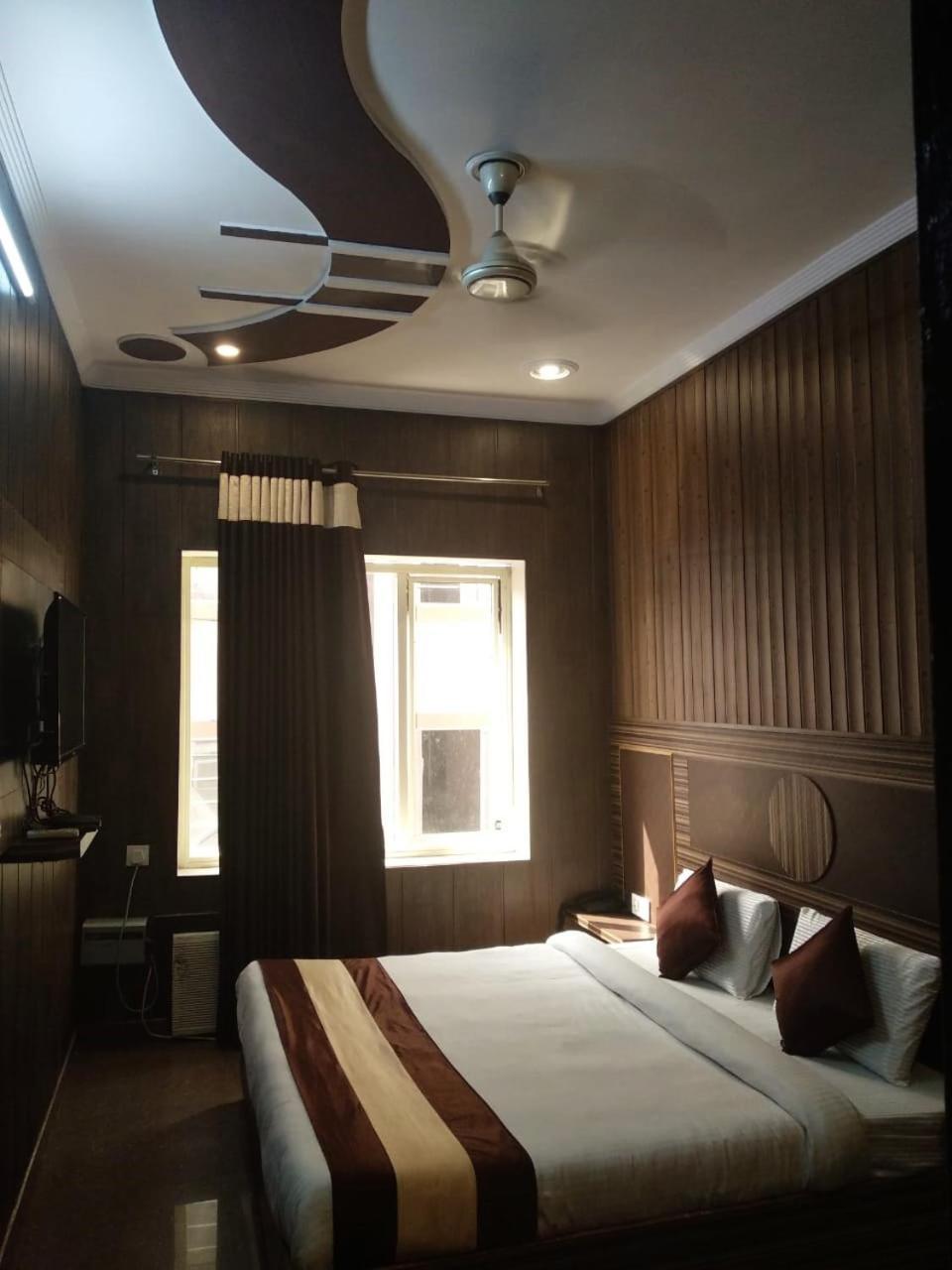 Grg Pardesi Hotel הרידוואר מראה חיצוני תמונה