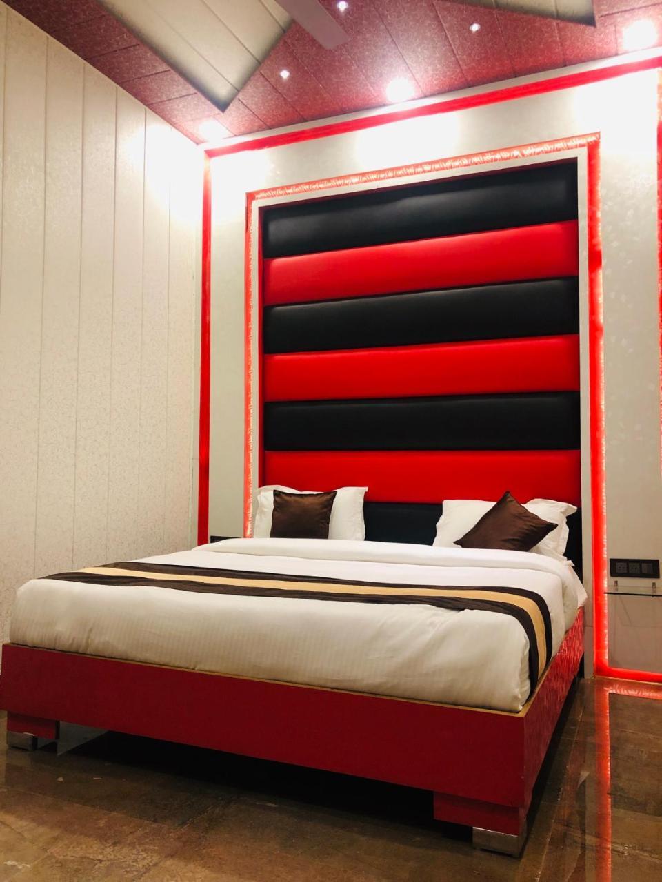 Grg Pardesi Hotel הרידוואר מראה חיצוני תמונה