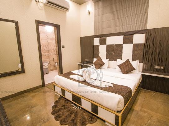 Grg Pardesi Hotel הרידוואר מראה חיצוני תמונה